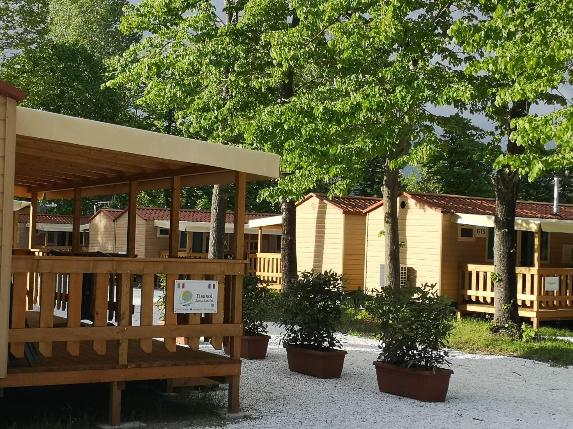 Camping Paradiso 3*